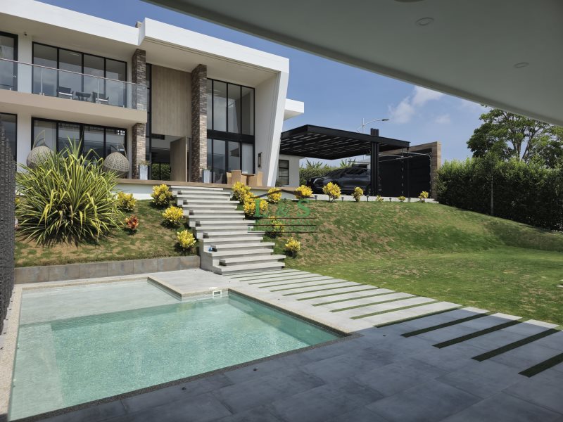 Casa disponible para Venta en Ocaña Europa Foto numero 1